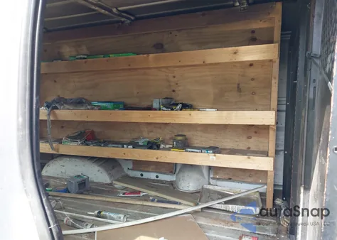 2011 Ford E-250 Commercial из США, поврежденный, VIN 1FTNE2EL4BDA70585